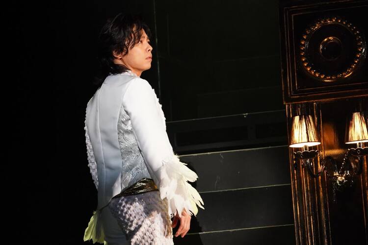 ミュージカル「DEVIL」中川晃教出演回、マイケル・K・リー出演回を 