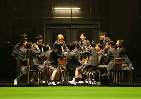 KAAT神奈川芸術劇場プロデュース「SHELL」より。（撮影：引地信彦）