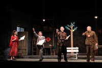 こまつ座 第148回公演「連鎖街のひとびと」より。（撮影：宮川舞子）