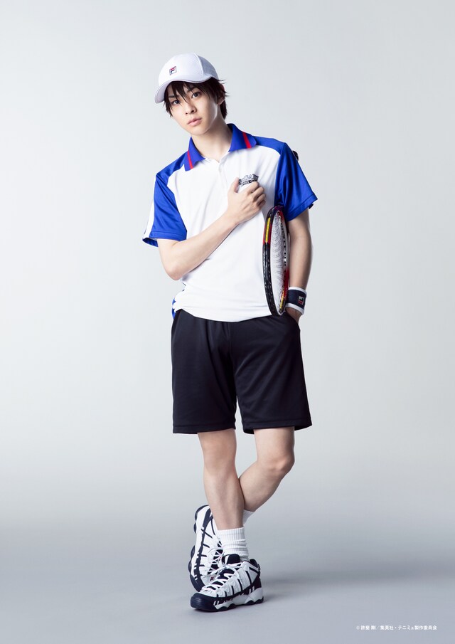 今牧輝琉扮する越前リョーマ。