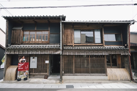 キッチンワークペコリーノの外観。(撮影:西浦和彦)