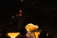西本浩明「芋虫」19:00時開演回より。（撮影：森井一鷹）