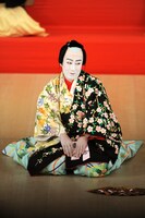 十八世中村勘三郎が出演した、歌舞伎座「身替座禅」より。(c)松竹