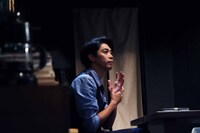 ザ・プレイボーイズ 第11回公演「ハロー、妖怪探偵社」より。（撮影：堀山俊紀）