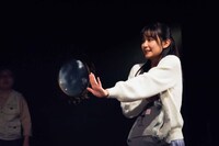 ザ・プレイボーイズ 第11回公演「ハロー、妖怪探偵社」より。（撮影：堀山俊紀）