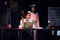 ザ・プレイボーイズ 第11回公演「ハロー、妖怪探偵社」より。（撮影：堀山俊紀）