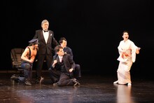 幻冬舎Presents 劇団扉座 第76回公演「扉座版 二代目はクリスチャン―ALL YOU NEED IS PASSION 2023―」より。