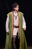 舞台「ジャンヌ・ダルク」より。（撮影：田中亜紀）