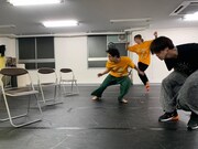 大阪・門真市民文化会館ルミエールホールが改装工事で使えない時期は自分たちで稽古場を賃貸していた。