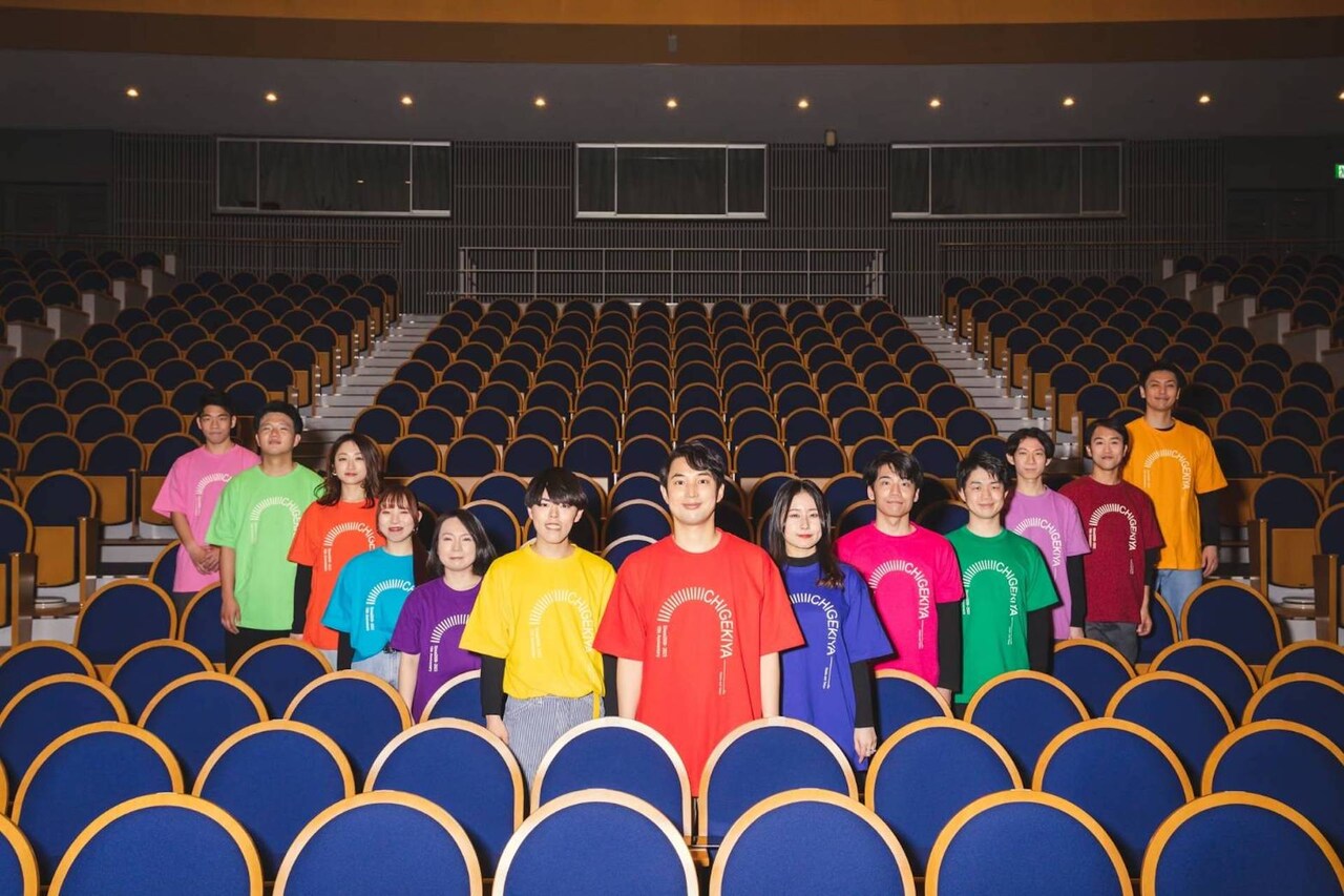 壱劇屋大阪班の集合写真。（撮影：河西沙織）