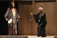 流山児★事務所「夢・桃中軒牛右衛門の」より。（撮影：横田敦史）