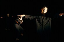 ［ダンスクロス］中川絢音＜水中めがね∞＞「にほンダてだッテ」より。（Photo: Sugawara Kota）