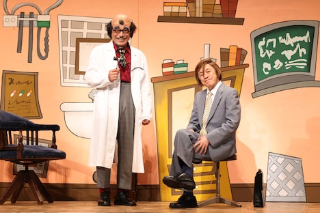 加藤健一事務所「サンシャイン・ボーイズ」初演より。（撮影：石川純）