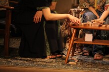 果てとチーク 第7回本公演「グーグス・ダーダ」より。（撮影：木村恵美子）