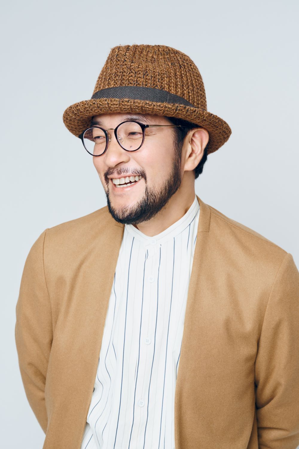 KAAT神奈川芸術劇場「蛙昇天」公演日程が決定、ウォーリー木下演出でパフォーマンス劇に