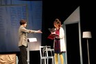 綾凰華・宇佐卓真ら出演、五戸真理枝演出の「メモランダム No.136」幕開け