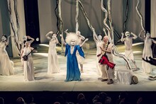 大駱駝艦「やちゃぼう うたうなぐ」より。