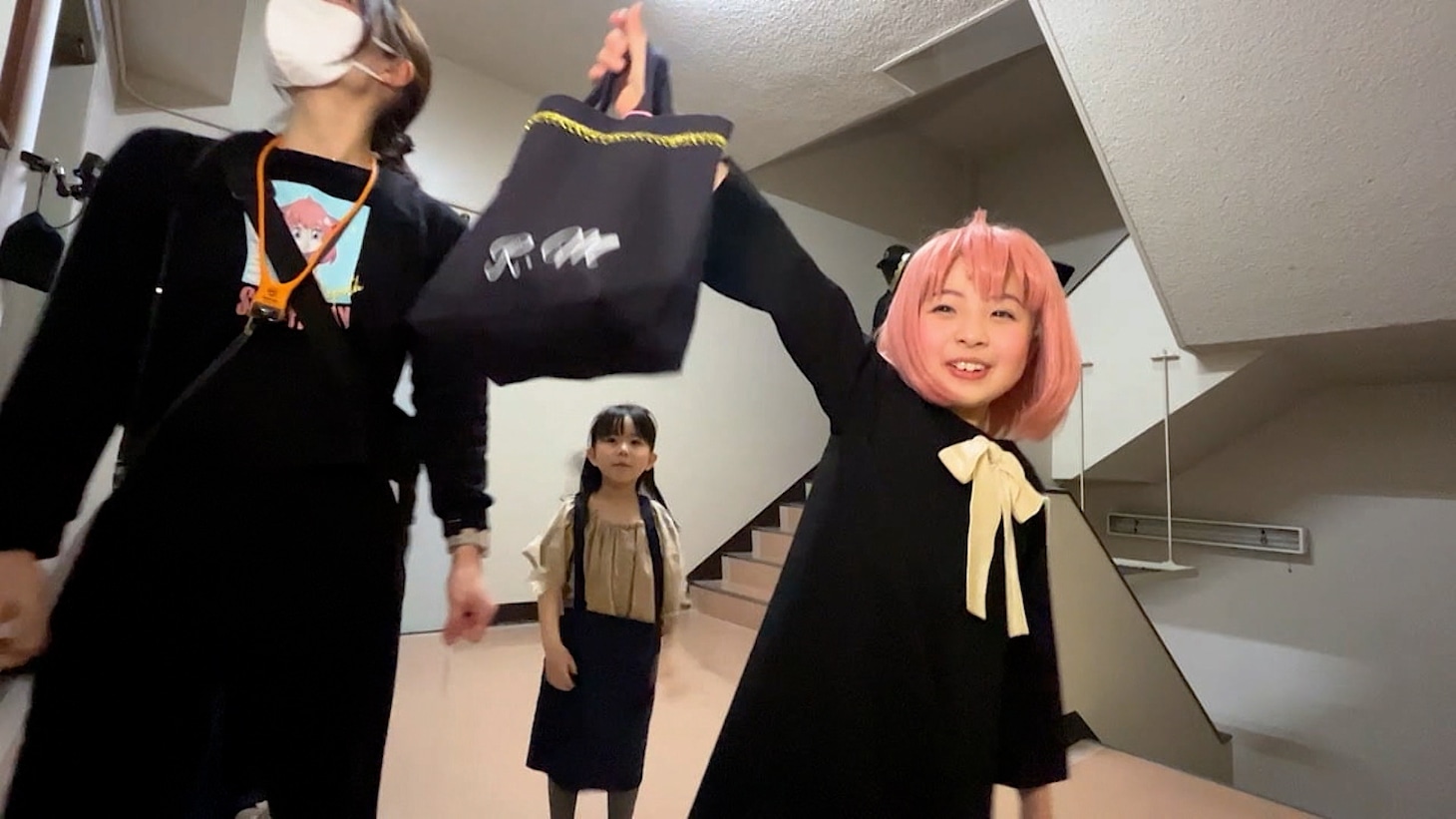 「『100カメ』ミュージカル 帝国劇場でSPY×FAMILY」より。（写真提供：NHK）