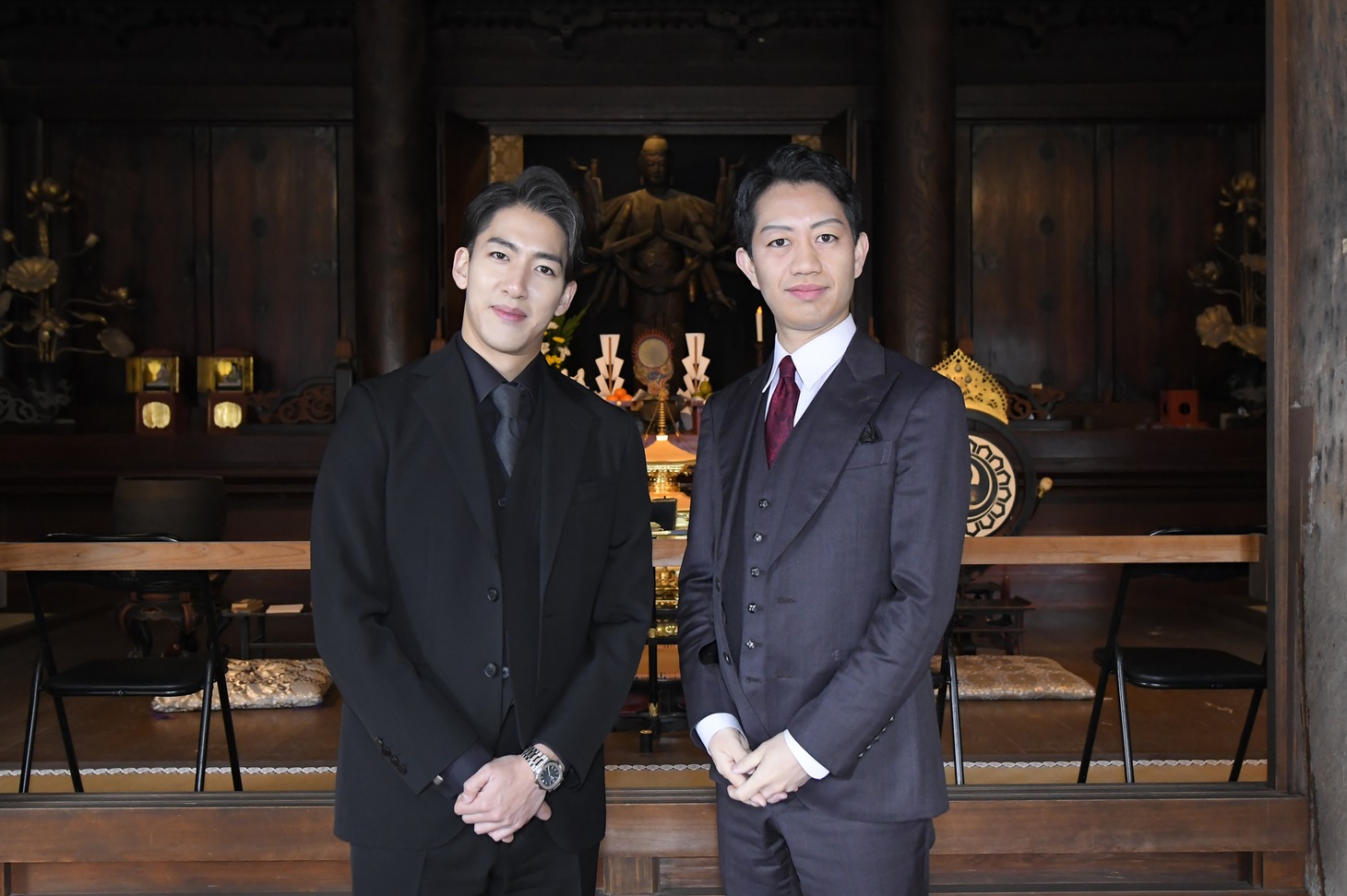 左から尾上右近、中村壱太郎。