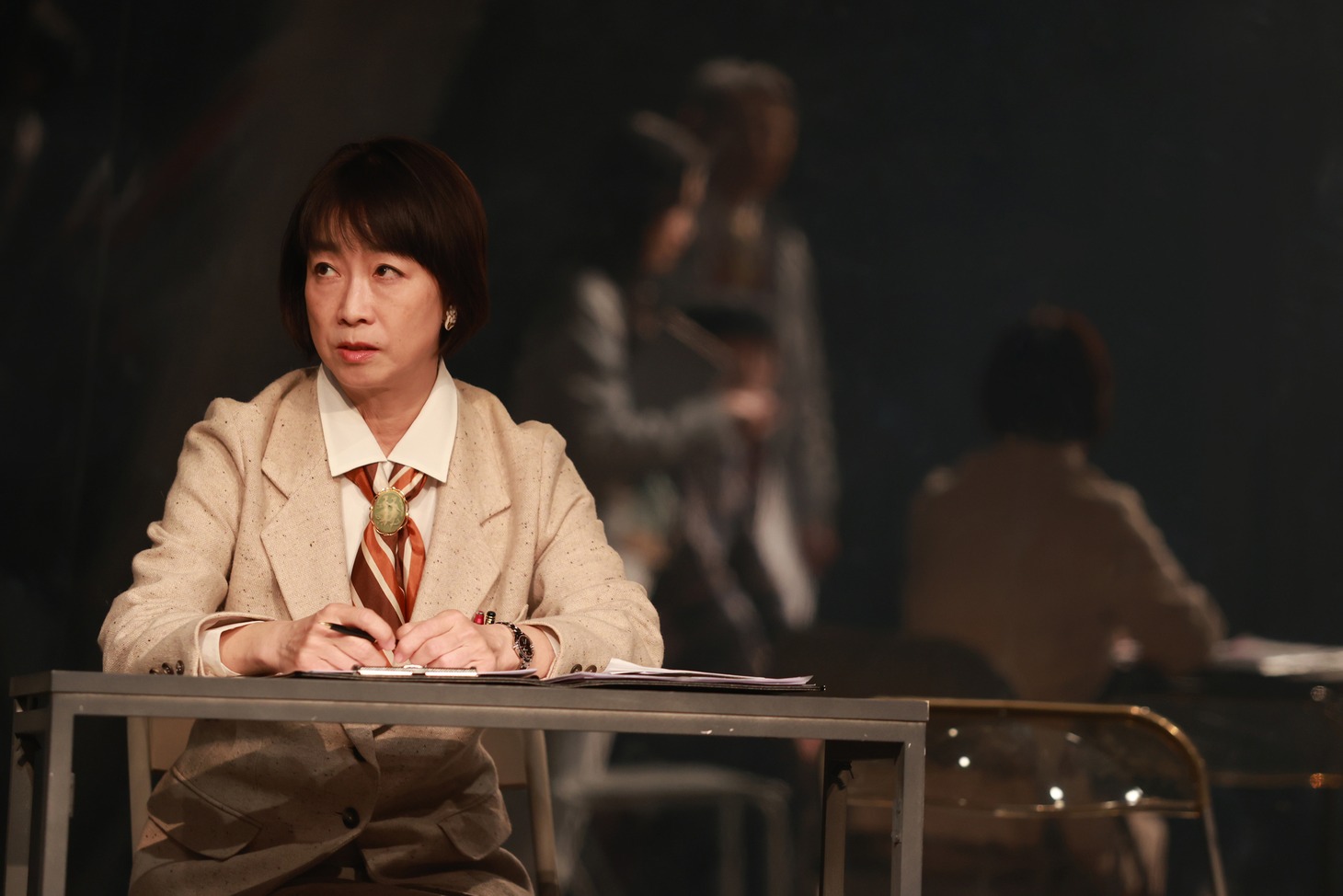 演劇ユニット鵺的公演 第17回公演「天使の群像」より。（撮影：石澤知絵子）
