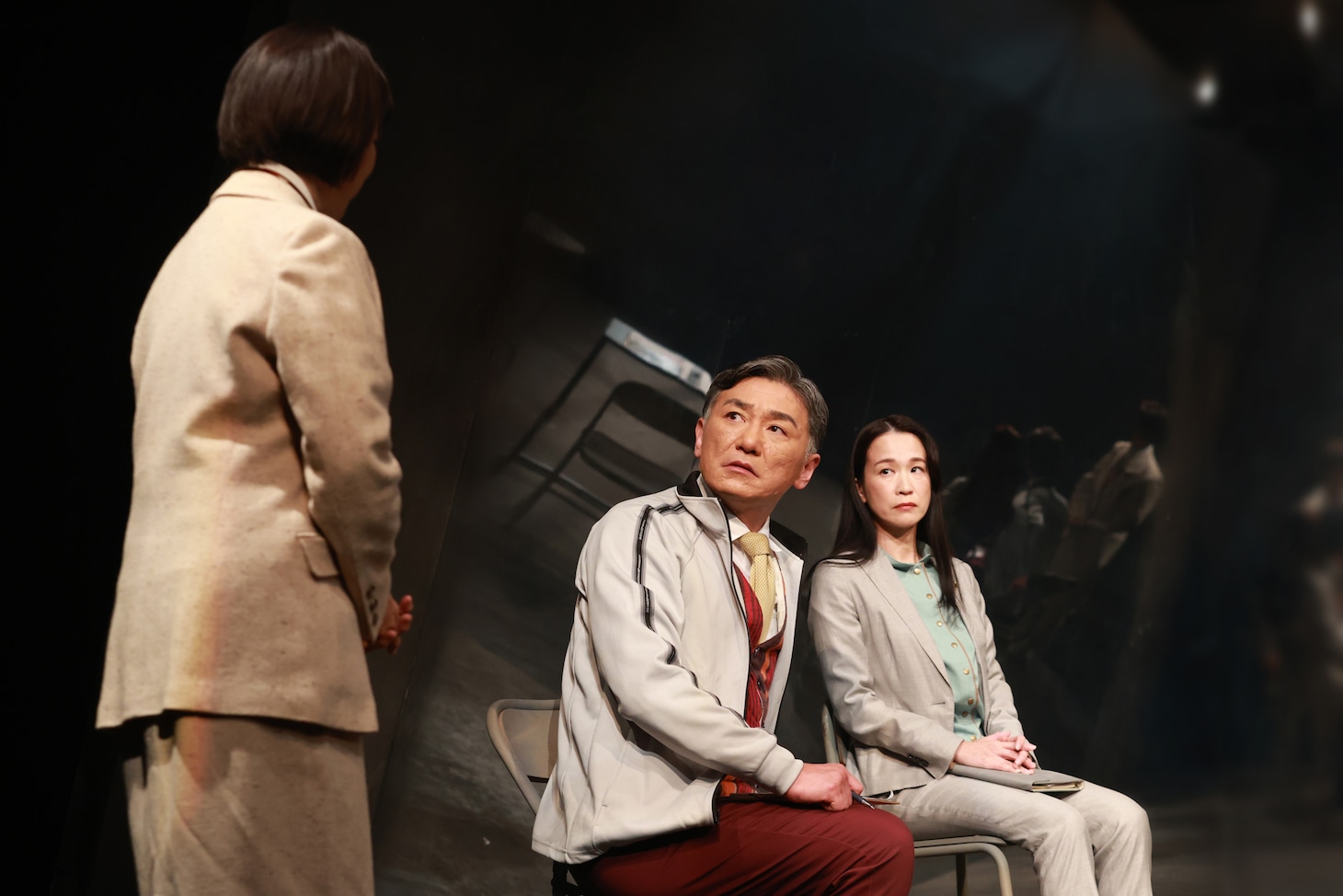 演劇ユニット鵺的公演 第17回公演「天使の群像」より。（撮影：石澤知絵子）