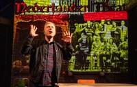 ミュージカル「WITHOUT YOU」より。（Photo by Russ Rowland）