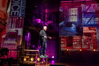 ミュージカル「WITHOUT YOU」より。（Photo by Russ Rowland）