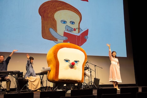 「パンどろぼう えほんよみきかせステージイベント」より。