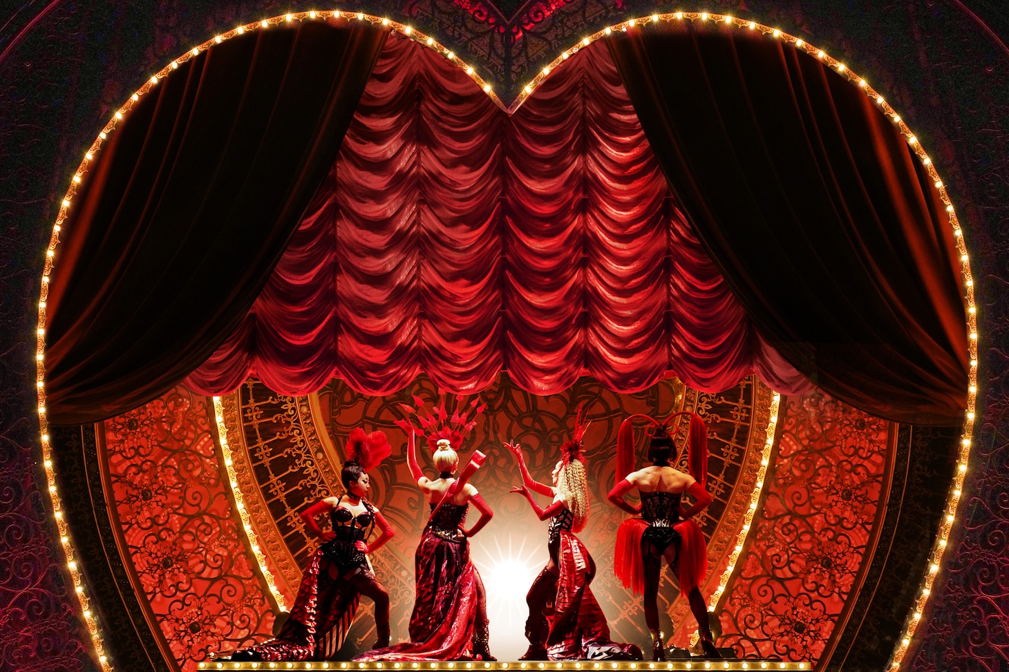 「ムーラン・ルージュ！ザ・ミュージカル」2023年公演より。（写真提供：東宝演劇部）
