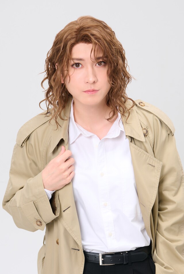 山本一慶のビジュアル。