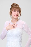 山本一慶のビジュアル。