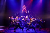 劇団壱劇屋 15th year FINAL「Ｗ／Ｅ」 壱劇屋東京支部「幾魂の鎧武者」より。（撮影：河西沙織）