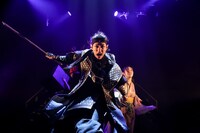 劇団壱劇屋 15th year FINAL「Ｗ／Ｅ」 壱劇屋東京支部「幾魂の鎧武者」より。（撮影：河西沙織）