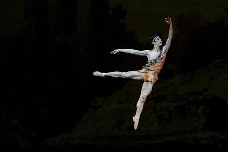 「ダイアナとアクティオン」より。(撮影:大川航矢)