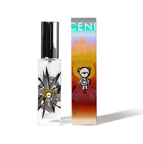 丘山晴己がプロデュースした香水。