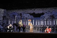 初春歌舞伎公演「平家女護嶋 恩愛麻絲央源平-SANEMORI PARTII-」より。