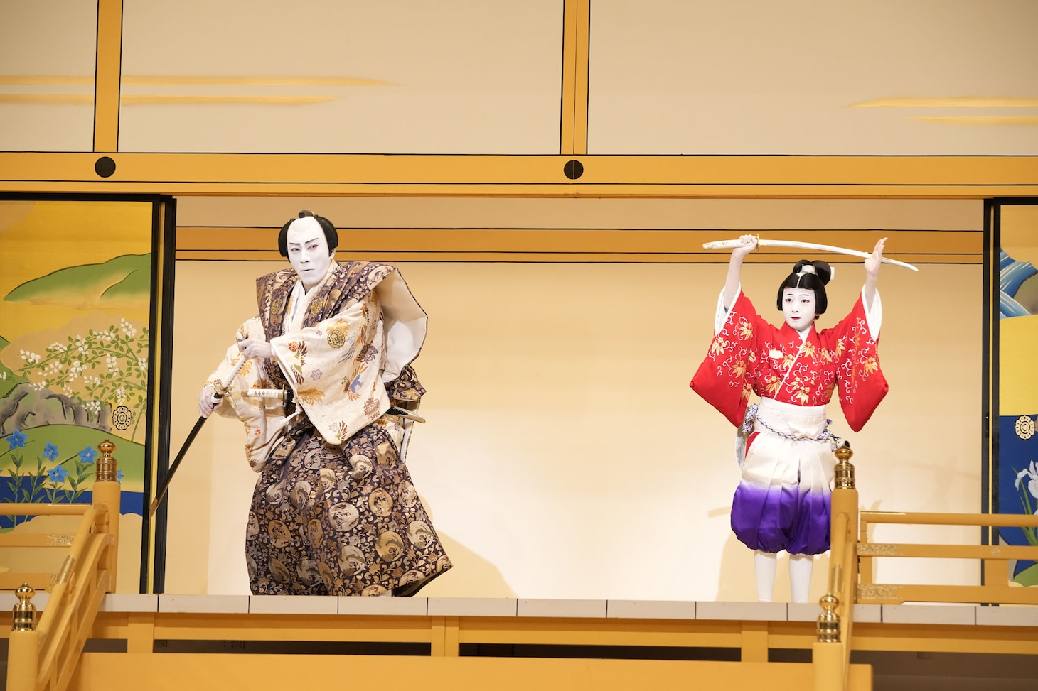 初春歌舞伎公演「平家女護嶋 恩愛麻絲央源平-SANEMORI PARTII-」より。