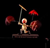 MIKROPODIUMの過去の公演より。
