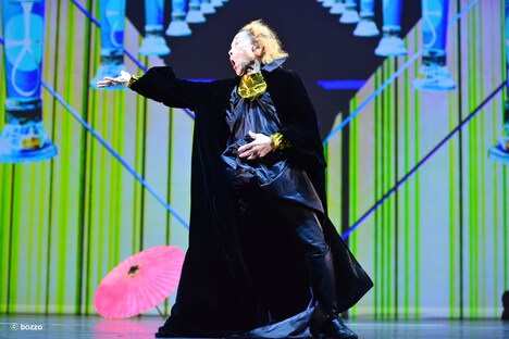 ポスト舞踏派 ダンス公演「魔笛」より。（photo by bozzo）