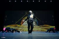 ポスト舞踏派 ダンス公演「魔笛」より。（photo by bozzo）