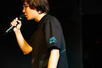 吉祥寺ダンスLAB. vol.6 小野彩加 中澤陽 スペースノットブランク「言葉とシェイクスピアの鳥」より。(c)takaramahaya