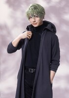 和田琢磨扮するオーガスト。