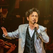石丸幹二が「井上芳雄 by MYSELF」にゲスト出演、スタジオでデュエット披露