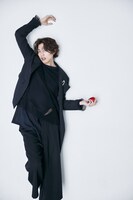 「東啓介2024.04-2025.03カレンダーブック」（東京ニュース通信社）より。