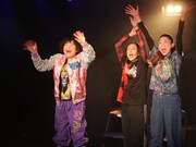 slatstick 第5回公演「ストレンジャーズ イン ザ ナイト STRANGERS IN THE NIGHT」より。