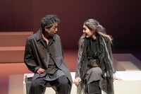 ティーファクトリー / 公益財団法人武蔵野文化生涯学習事業団提携公演「ヘルマン」より。（撮影：間野真由美）