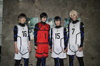 「舞台『ブルーロック』2nd STAGE」記者会見より、左から佐藤信長、長田光平、竹中凌平、佐藤たかみち。