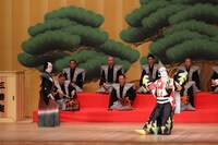 「Night KABUKI in Osaka Dotonbori」の「操り三番叟」より。