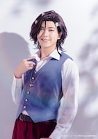 遊馬晃祐扮する牛若湊。