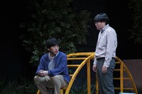 メトロンズ 第6回公演「寝てるやつがいる！」より。(c)ワタナベミカ